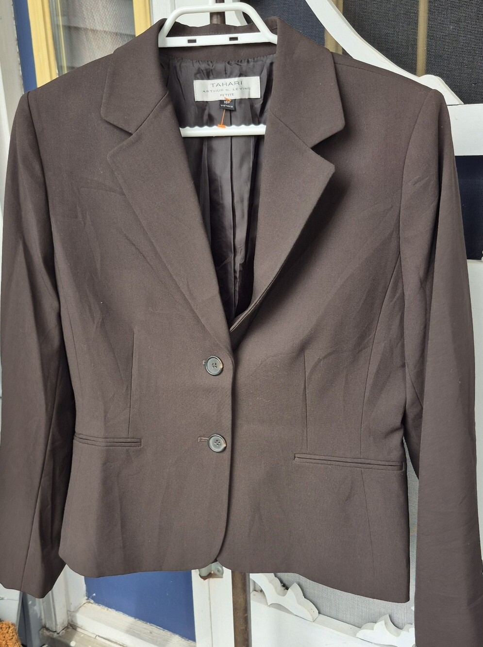 Tahari Chocolate Brown Women's Two-Button Tailored Blazer Sz.10P NWT